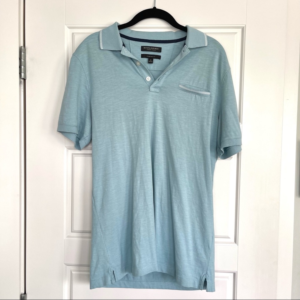 Banana Republic Men’s Light Blue Polo - Collar & Pocket Detail